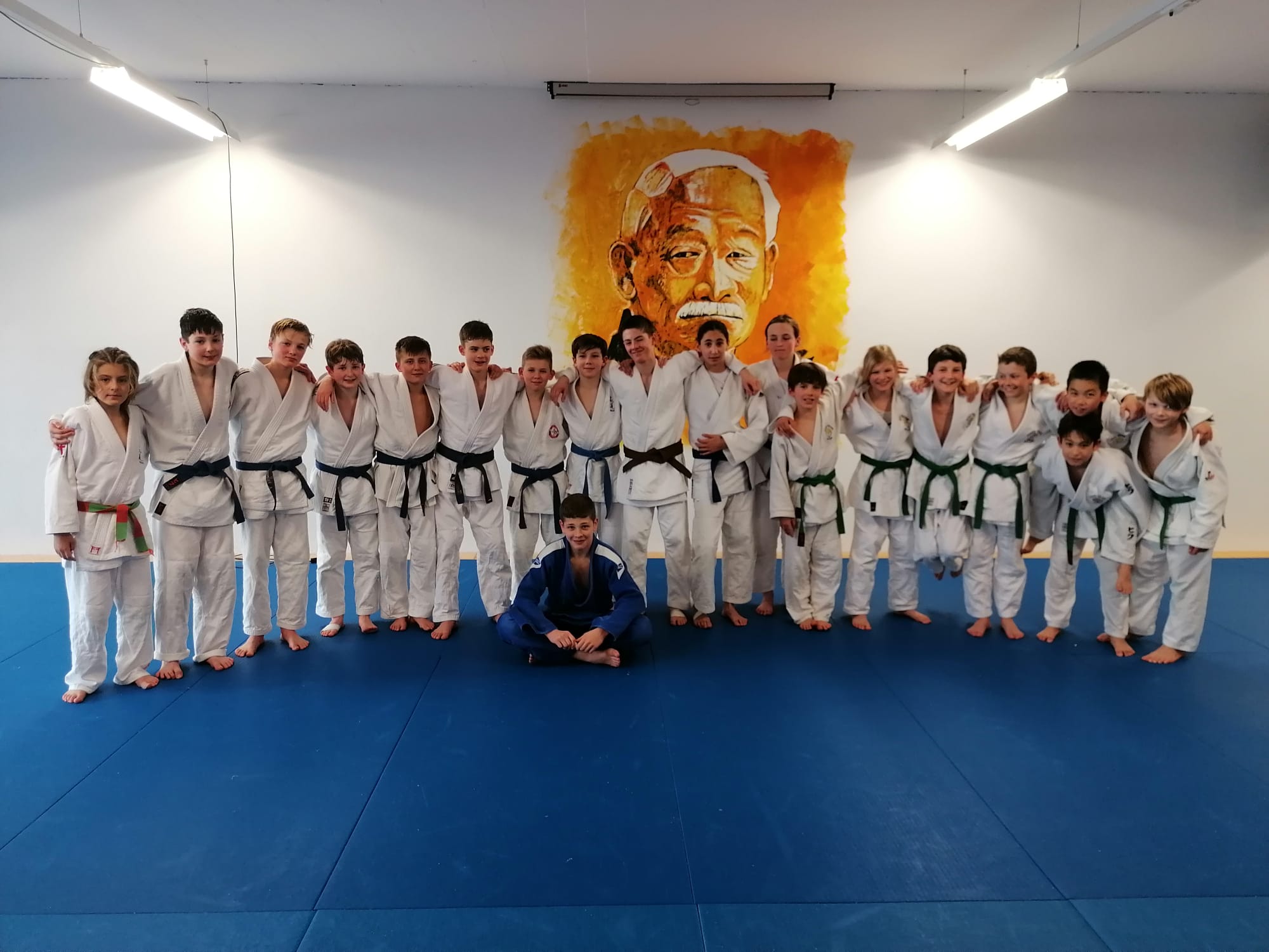 PHOTO-2023-03-07-12-10-32