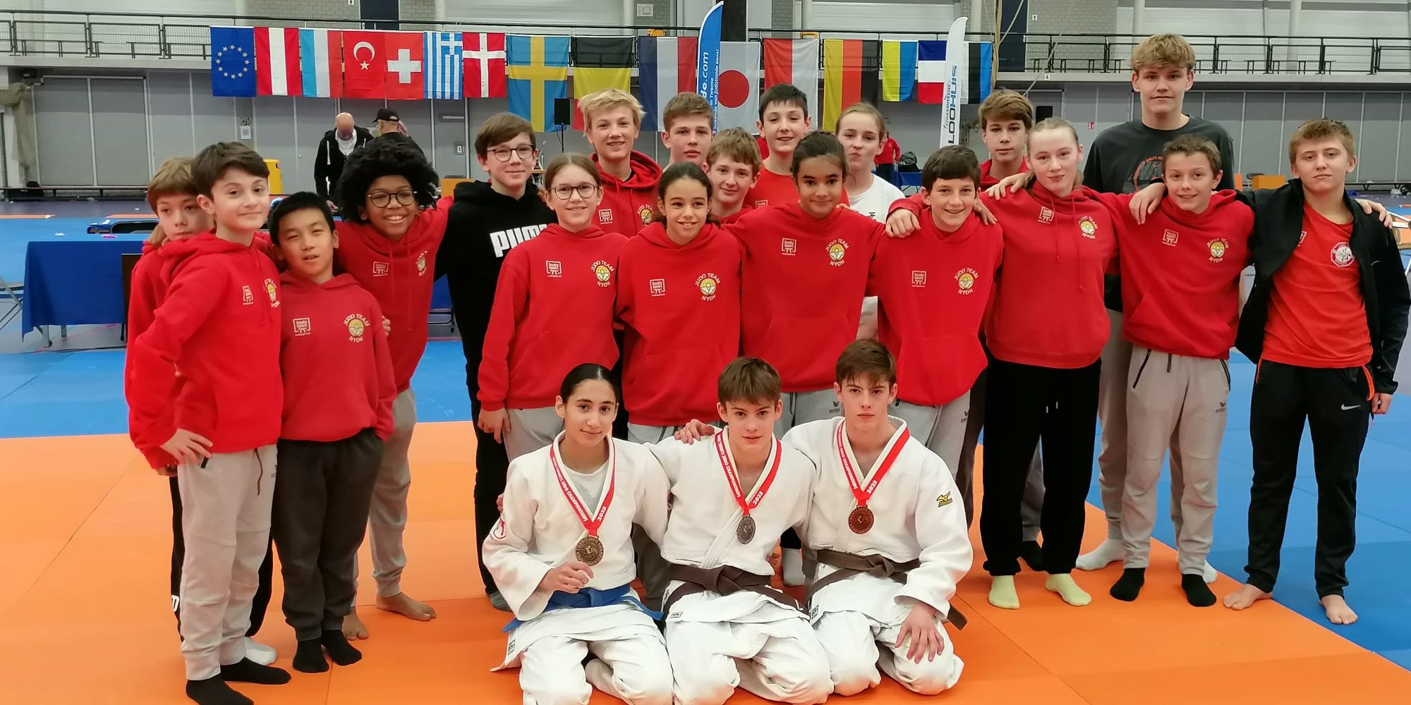 WhatsApp-Image-2023-12-20-a-10.02.12_c2de2405