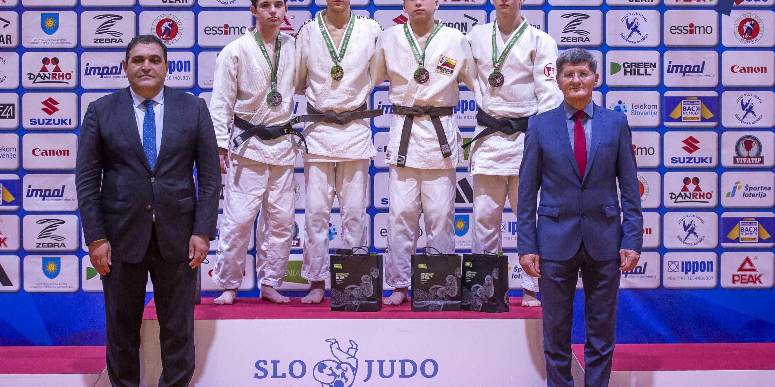 WhatsApp-Image-2024-10-28-a-10.49.32_f8c70839